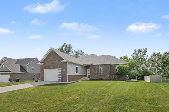 8308 Jack Pine Circle, Ypsilanti, MI 48197 photo 2