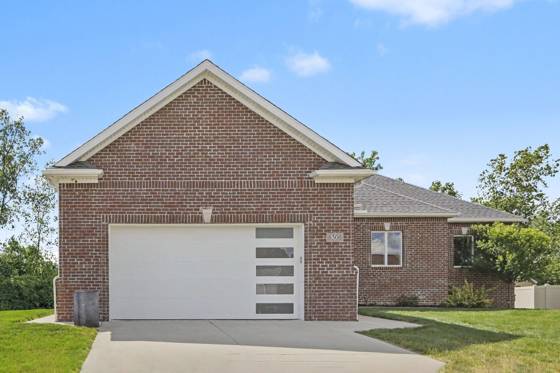 8308 Jack Pine Circle, Ypsilanti, MI 48197 photo 3