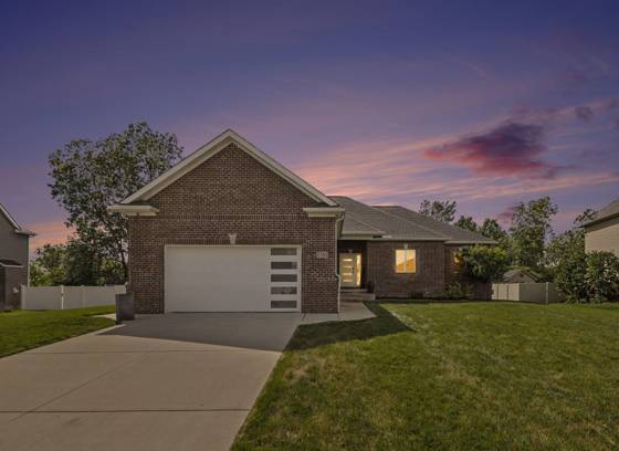 8308 Jack Pine Circle, Ypsilanti, MI 48197 photo 4