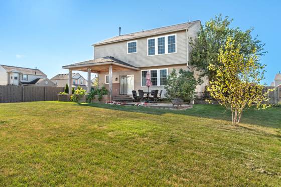 7659 Carlton Drive, Ypsilanti, MI 48197 photo 2