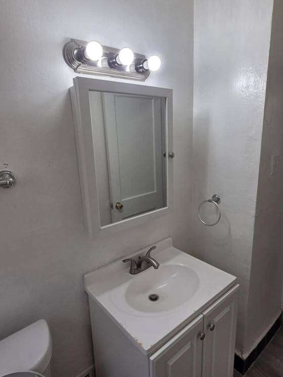 9245 Archdale Street, Detroit, MI 48228 photo 3