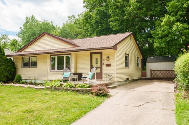 717 Carbeck Drive, Ann Arbor, MI