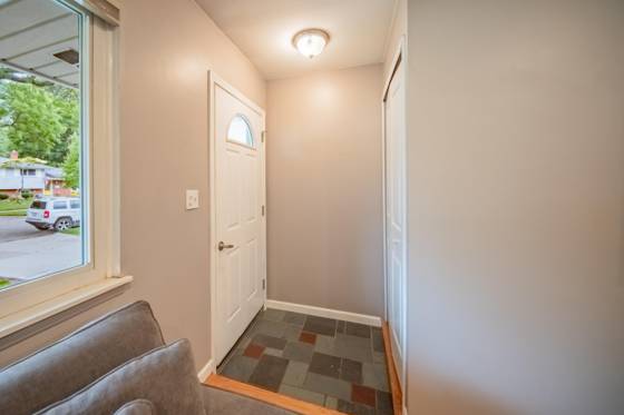 14638 Ellen Drive, Livonia, MI 48154 photo 5