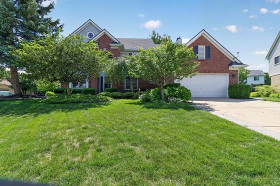 18175 Queensbury Drive, Livonia, MI 48152 photo 2