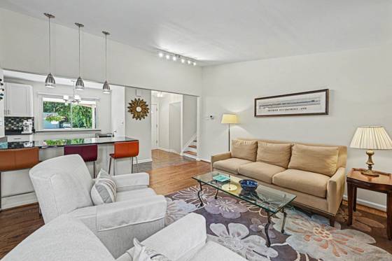 32450 Chesterbrook Street, Farmington Hills, MI 48334 photo 5