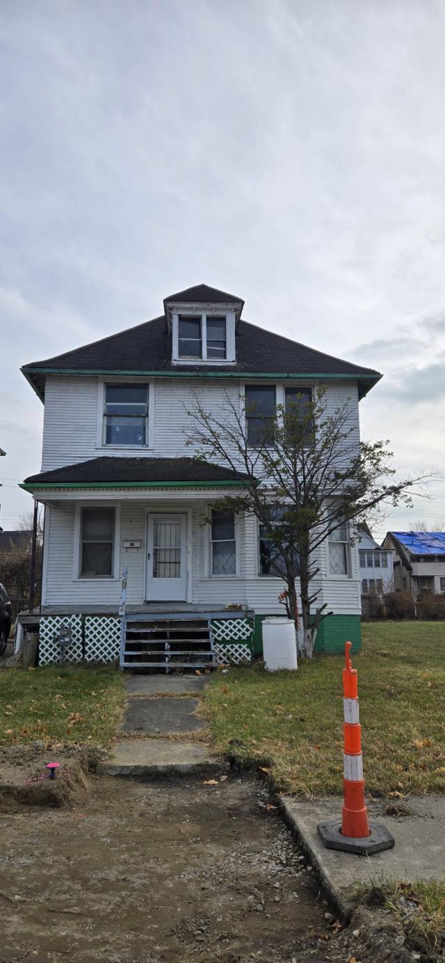 199 Waverly, Highland Park, MI