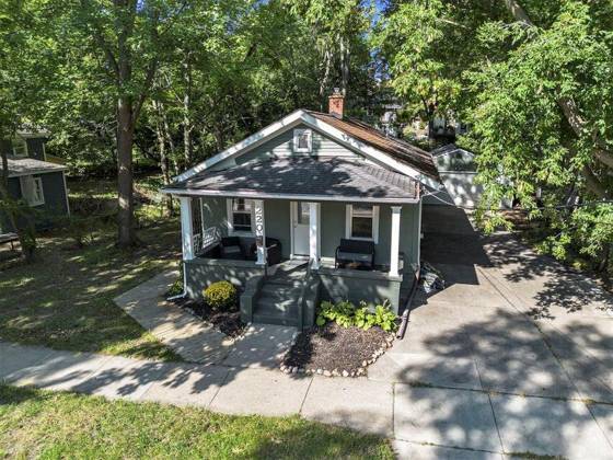 220 S 7th Street, Ann Arbor, MI 48103 photo 2