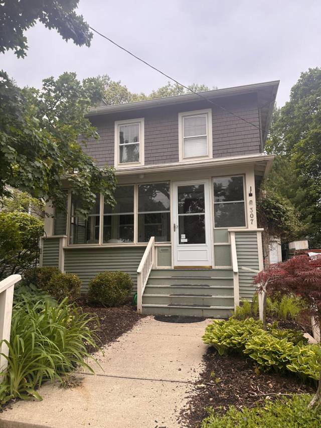 307 Maple Ridge, Ann Arbor, MI