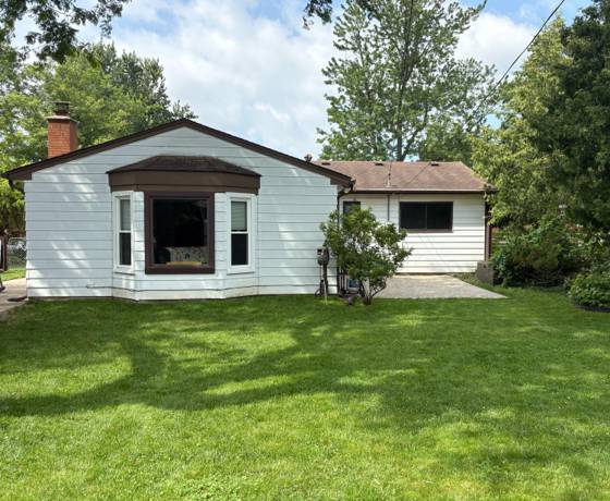 1577 S Dowling Street, Westland, MI 48186 photo 3