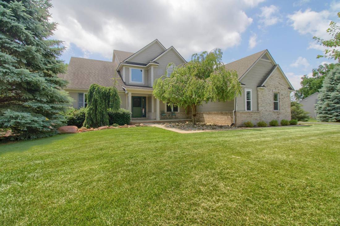 6833 N Meadows Pass, Dexter, MI 48130