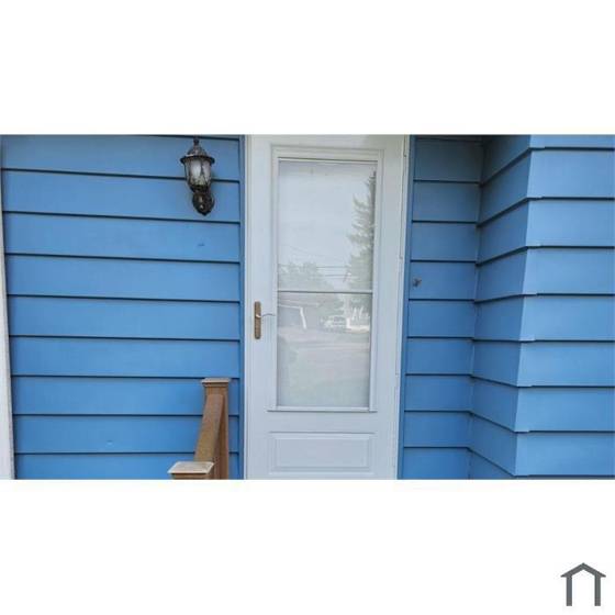 20113 Huron River Drive, Rockwood, MI 48173 photo 2