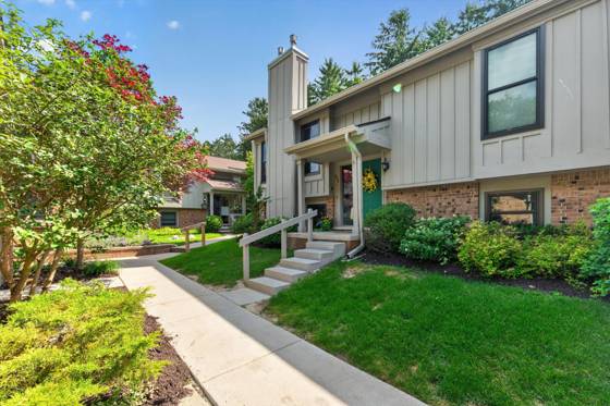 2122 Spruceway Lane, Ann Arbor, MI 48103 photo 4