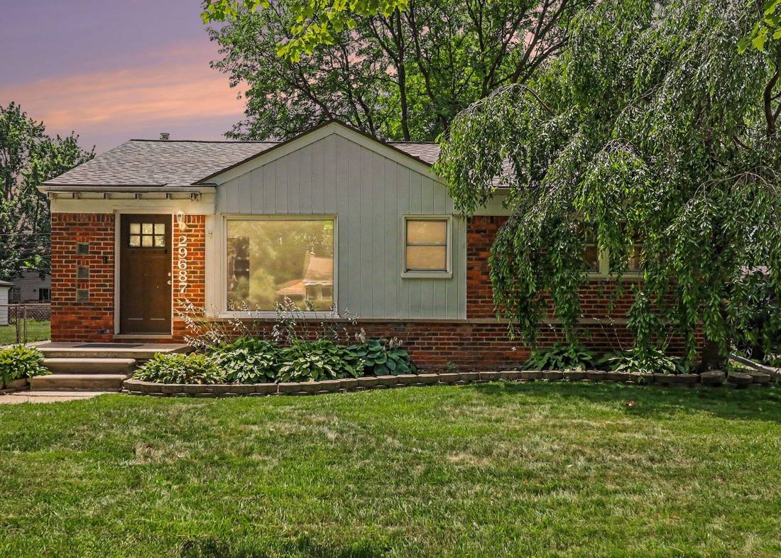 29687 Westfield Street, Livonia, MI 48150