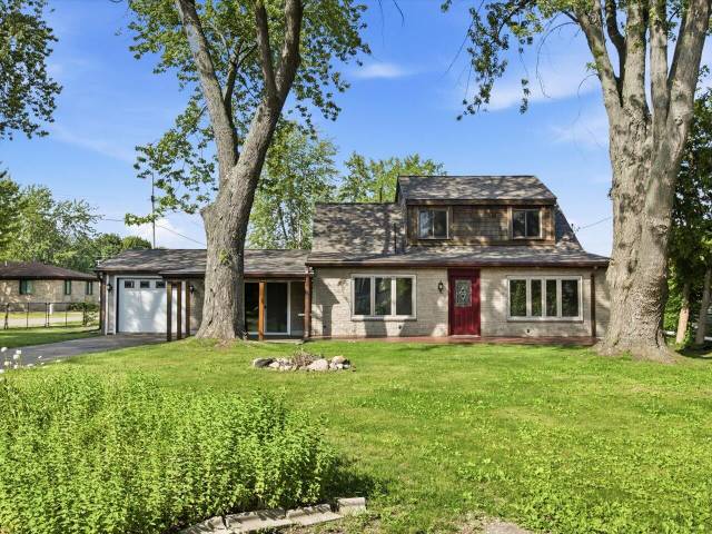 124 Roselawn Street, Algonac, MI