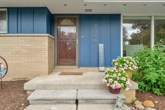 2348 Pine Lake Road, West Bloomfield, MI 48324 photo 4