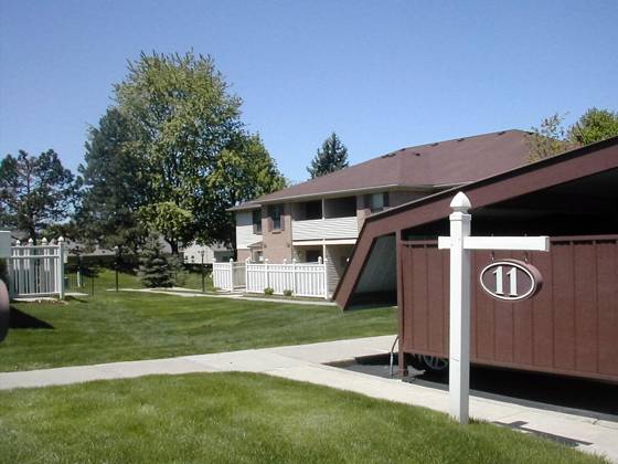19687 Northridge Drive, Northville, MI 48167 photo 2