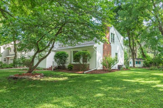 719 Sunset Road, Ann Arbor, MI 48103 photo 3