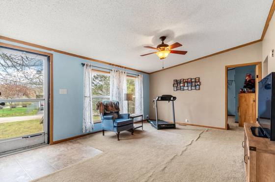 6545 Hiller Avenue, Whitmore Lake, MI 48189 photo 3