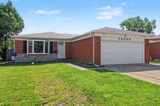 32506 Shawn Drive, Warren, MI 48088 photo 3