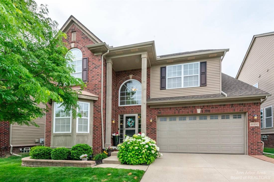 51152 E Bourne Terrace, Novi, MI 48374