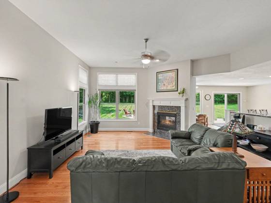2258 Woodview Lane, Ann Arbor, MI 48108 photo 5