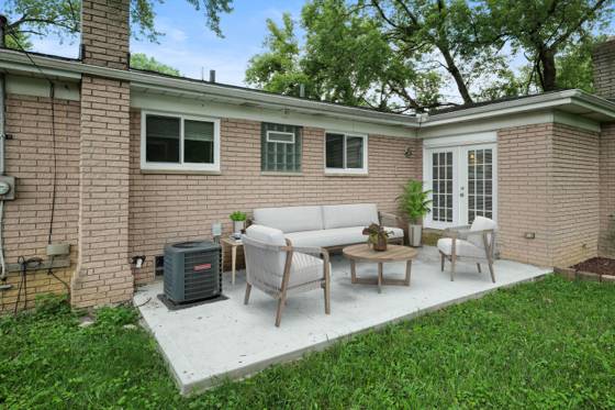 21135 La Salle Boulevard, Warren, MI 48089 photo 4