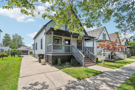 1137 Elm Street, Wyandotte, MI 48192 photo 2