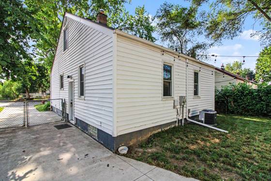 20619 Woodworth Street, Redford, MI 48240 photo 4