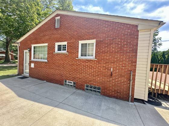 19533 Hardy Street, Livonia, MI 48152 photo 3