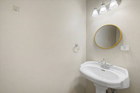 624 Watersedge Drive, Ann Arbor, MI 48105 photo 4
