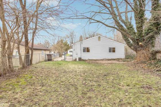 946 Fairview Avenue, Pontiac, MI 48340 photo 4