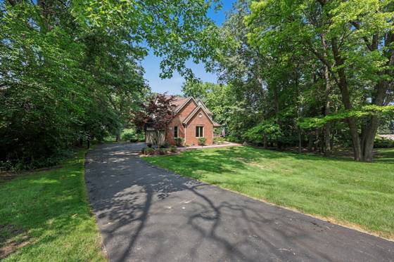 10560 W Splitstone, Pinckney, MI 48169 photo 4