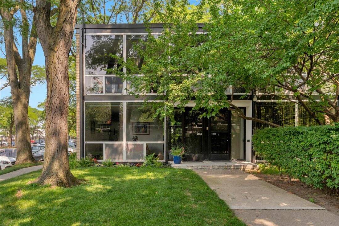 1333 Nicolet Place, Detroit, MI 48207