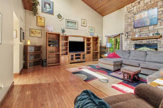 3654 E Pineview Drive, Dexter, MI 48130 photo 5