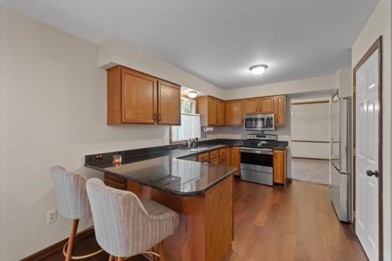 25872 Hunt Club Boulevard, Farmington, MI 48335 photo 5