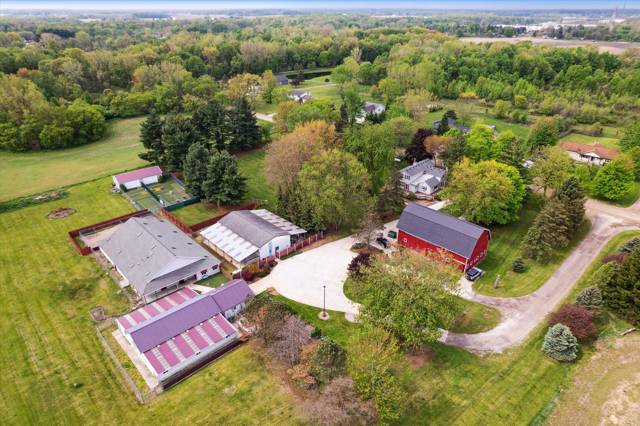 3650 Hogback Road, Fowlerville, MI