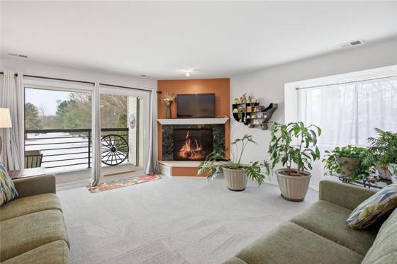 30414 Orchard Lake Road #13, Farmington, MI 48334 photo 5