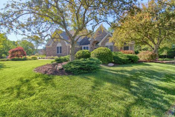 1421 W Greenfield Court, Ann Arbor, MI 48108 photo 2