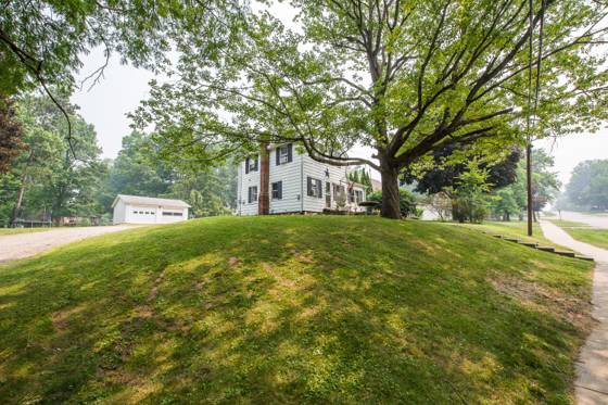 7758 Forest Street, Dexter, MI 48130 photo 3