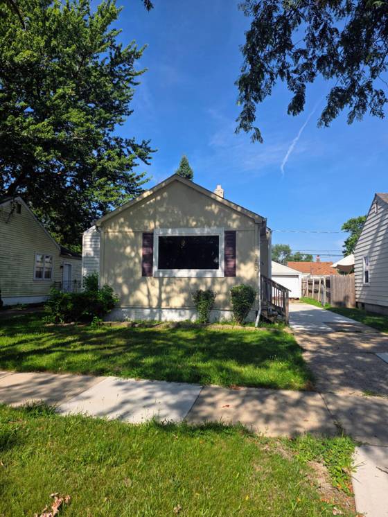 3892 18th Street, Wyandotte, MI 48192 photo 2