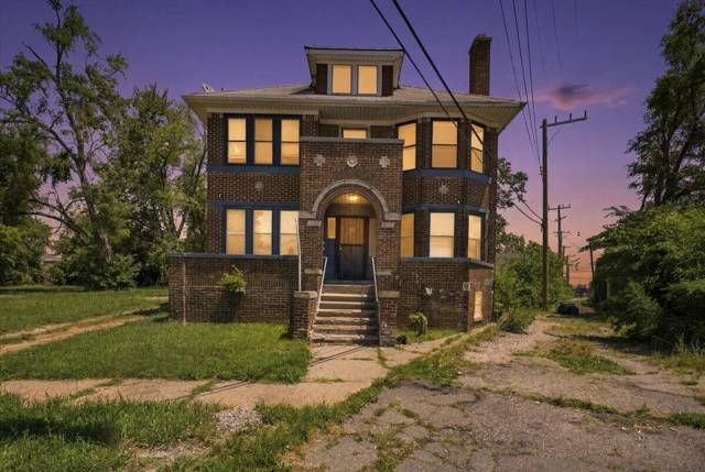 12824 Steel Street, Detroit, MI