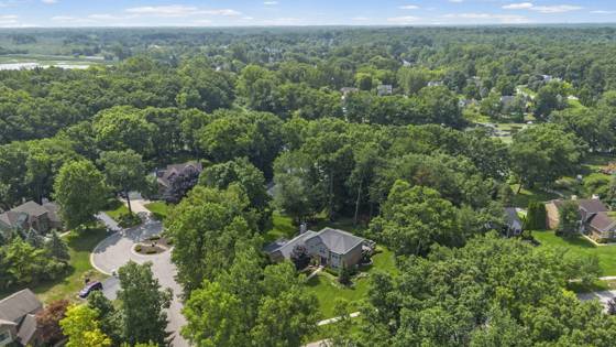 12072 Pembrooke Circle, South Lyon, MI 48178 photo 5