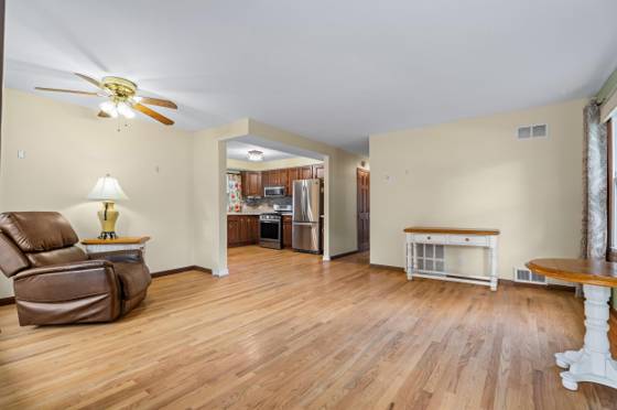 21545 Highview Street, Clinton Twp, MI 48036 photo 5