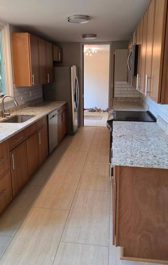 29204 Summerwood Road, Farmington Hills, MI 48334 photo 5