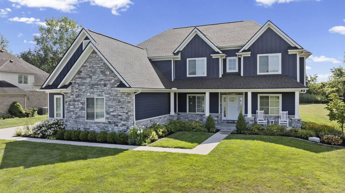23920 Fairview Drive, New Boston, MI 48164