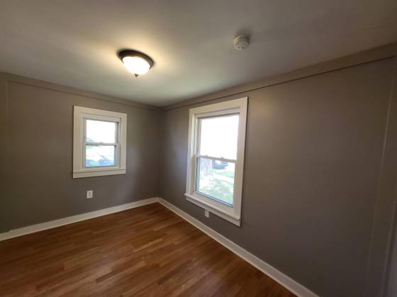23077 Piper Avenue, Eastpointe, MI 48021 photo 2