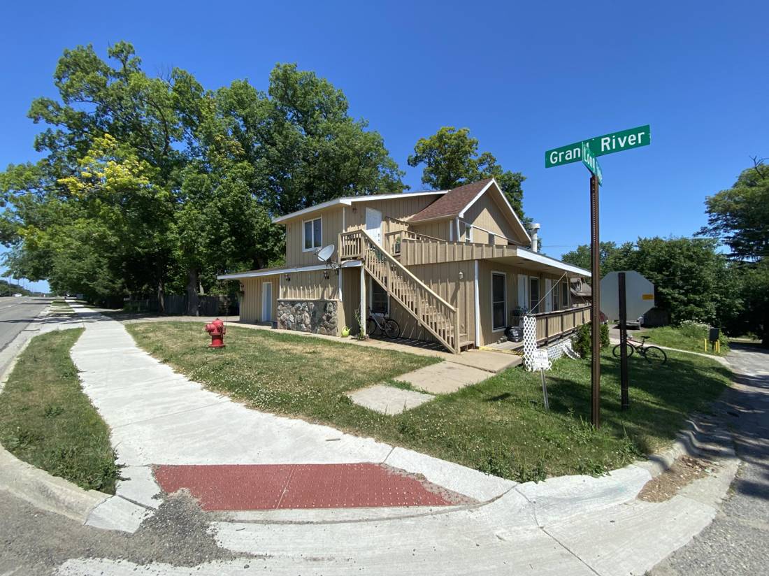 5645 E Grand River Avenue, Howell, MI 48843