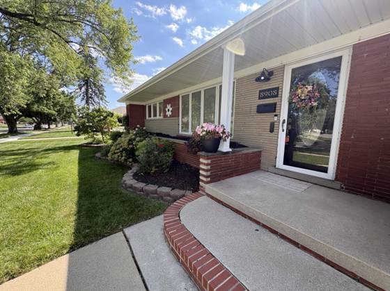 8908 Fox Avenue, Allen Park, MI 48101 photo 2
