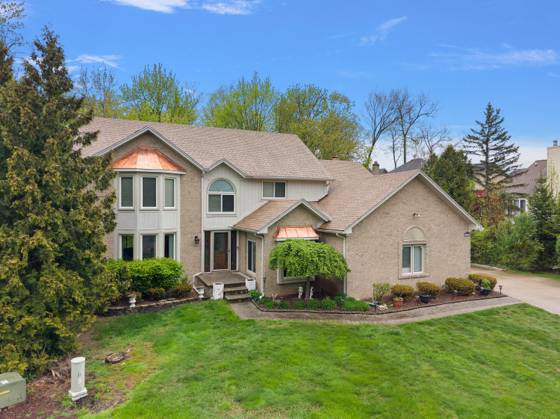 30521 Knighton Drive, Farmington, MI 48331 photo 3