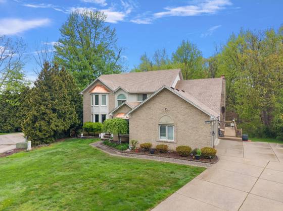 30521 Knighton Drive, Farmington, MI 48331 photo 4